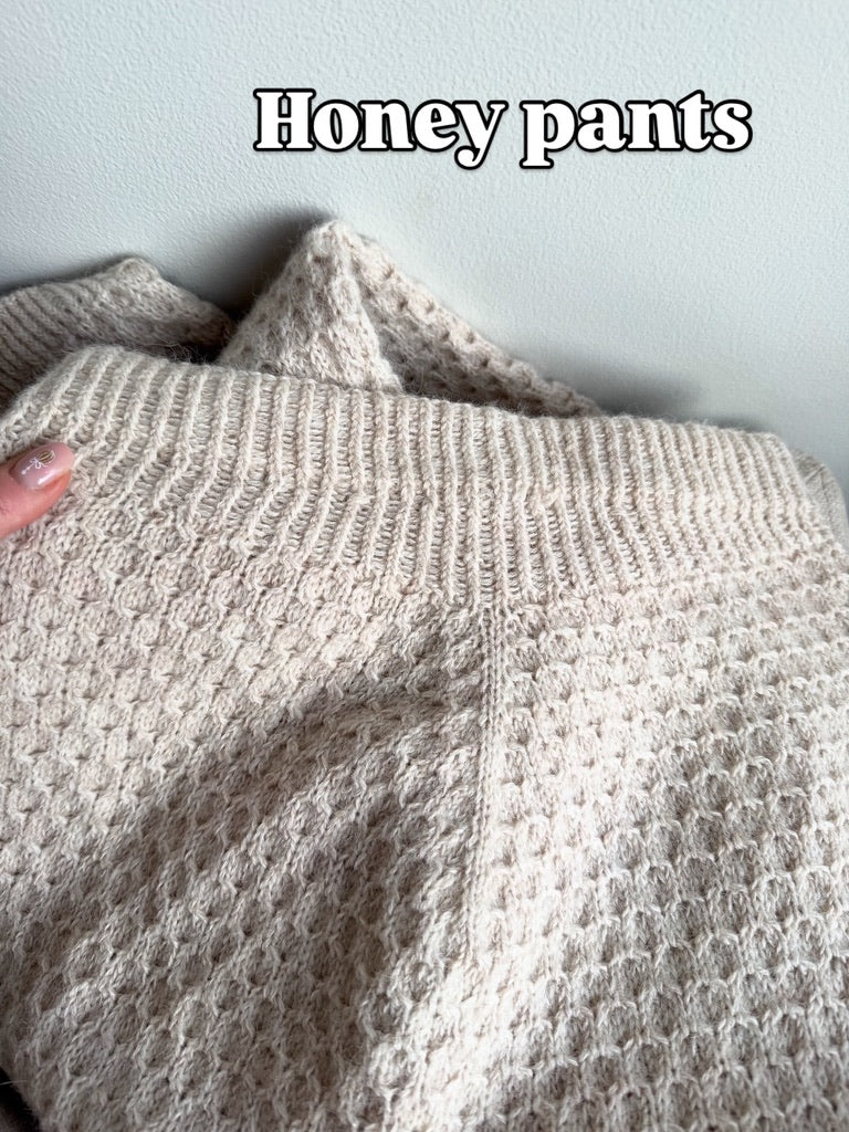Honey pants