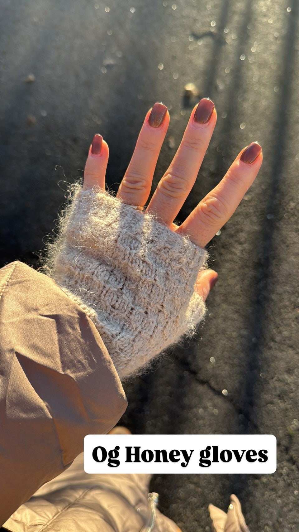Honey gloves